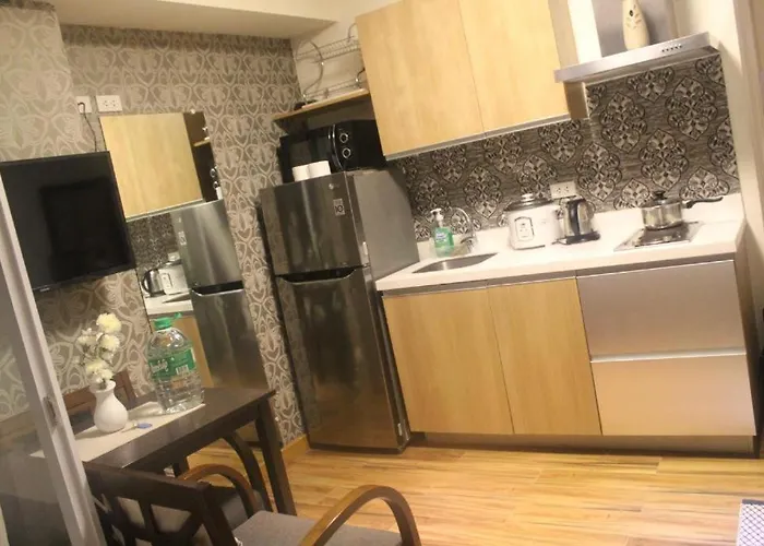 Azure Urban A2 Apartment